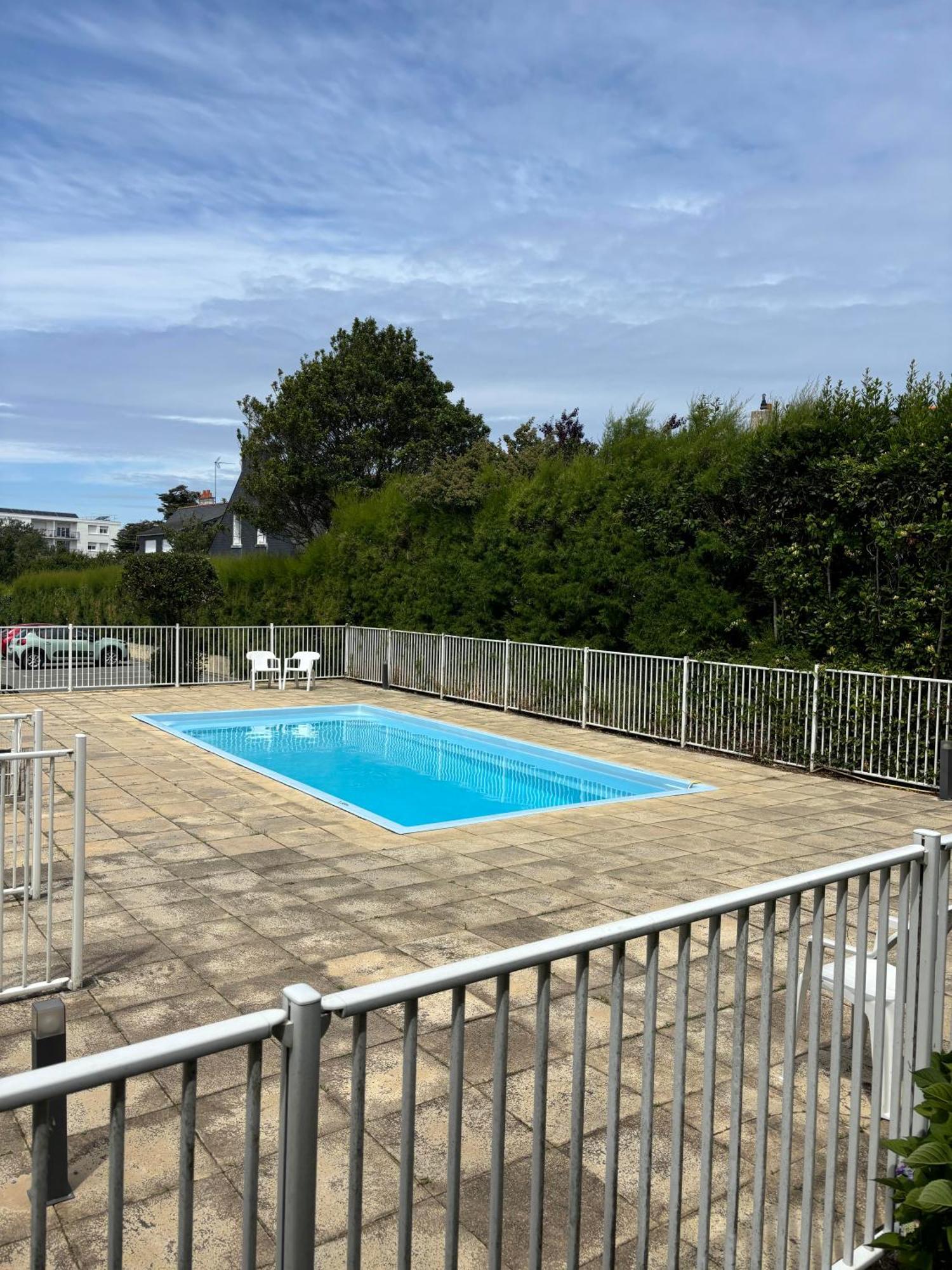 Appartement Studio 4 Personnes Dans Residence Avec Piscine Quiberon Exteriör bild